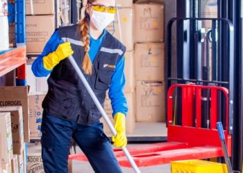 What to Look for When Choosing the Right Commercial Cleaning Services